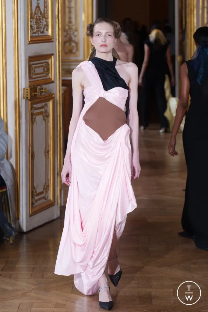 Peet Dullaert Paris Couture SS24, Key MUA Hannah Bennett